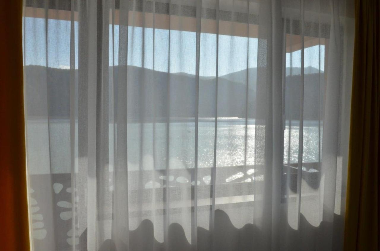 Bed and Breakfast Bliss Dubova Esterno foto