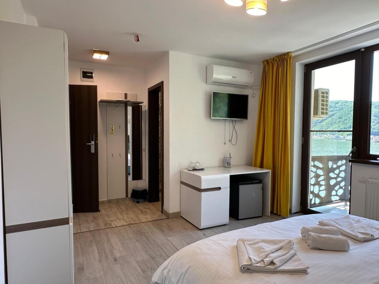 Bed and Breakfast Bliss Dubova Esterno foto