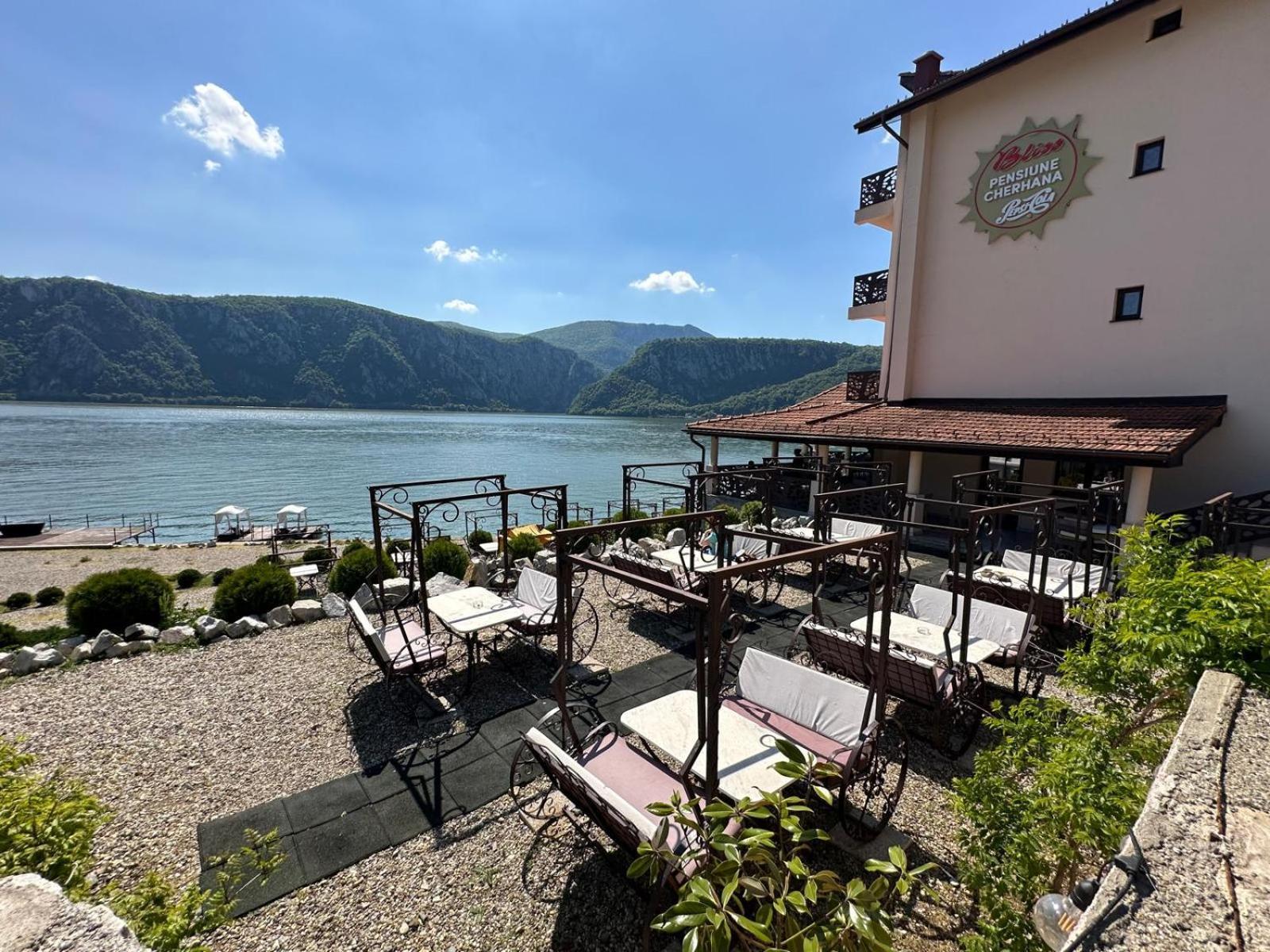 Bed and Breakfast Bliss Dubova Esterno foto
