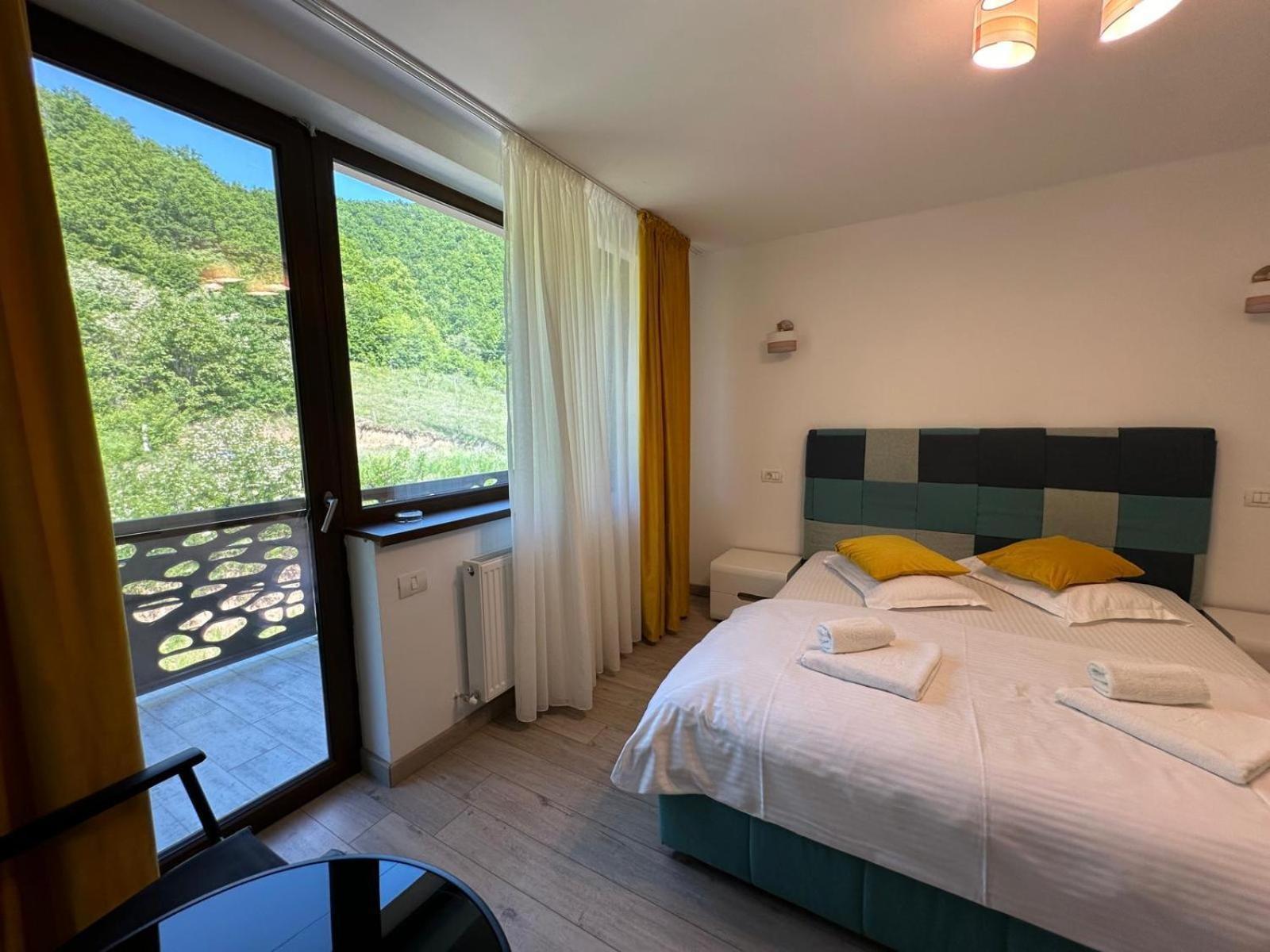 Bed and Breakfast Bliss Dubova Esterno foto